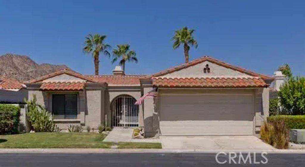 48139 Calle Seranas, La Quinta