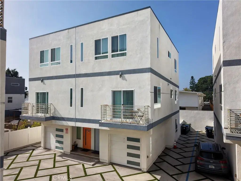5743 Fulcher, North Hollywood