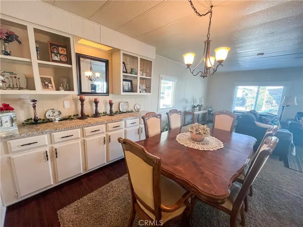 4000 Pierce 135, Riverside