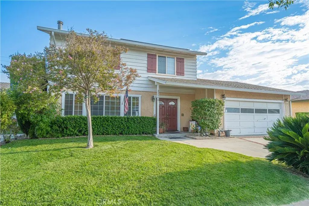 22500 Festividad, Saugus