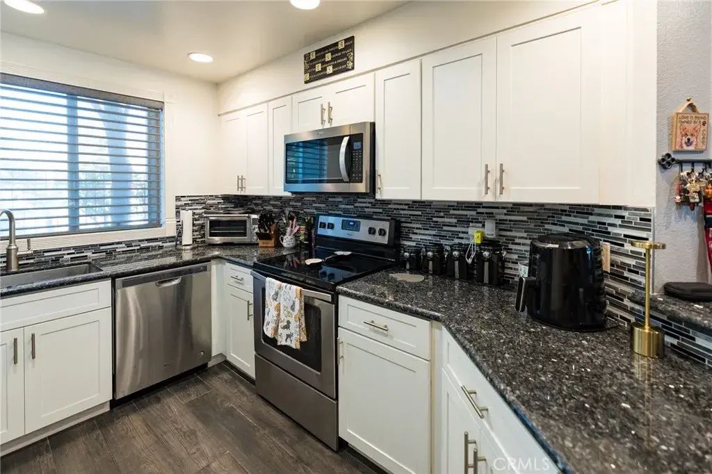 25557 Pine Creek, Wilmington