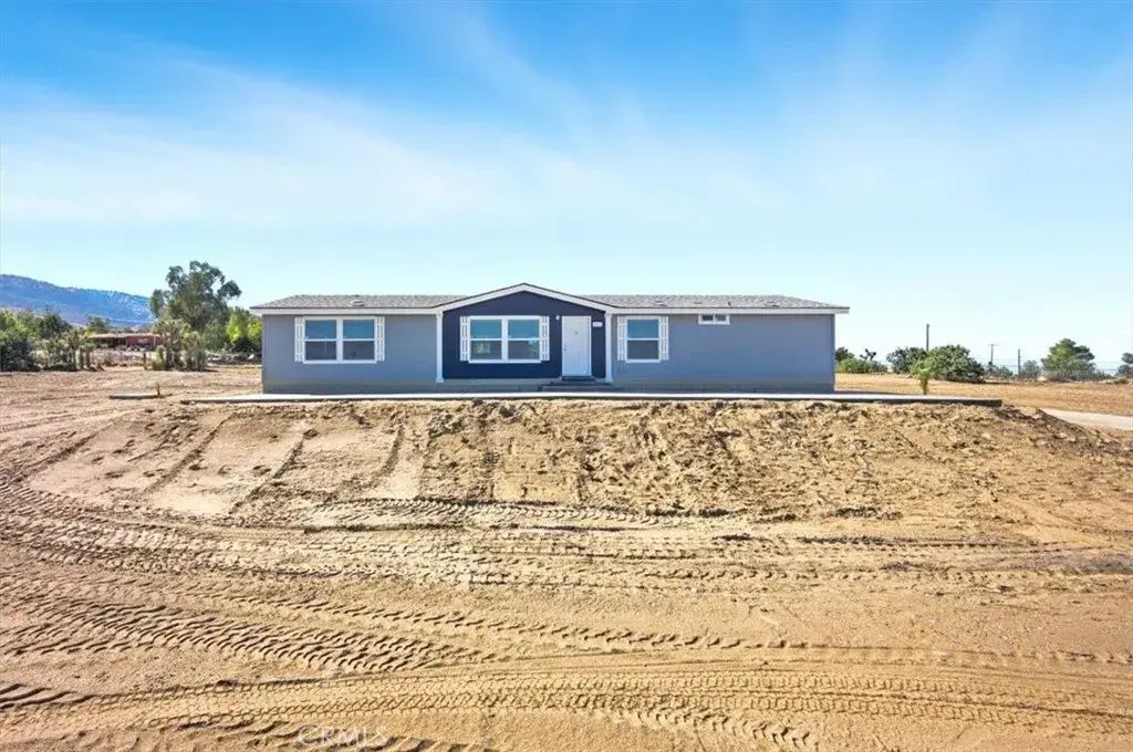 9622 Via Verde Avenue, Pinon Hills