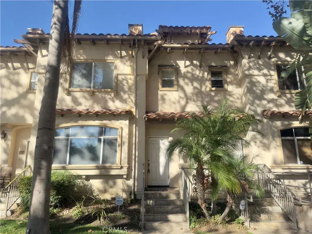 3003 W Riverside Drive 110, Burbank