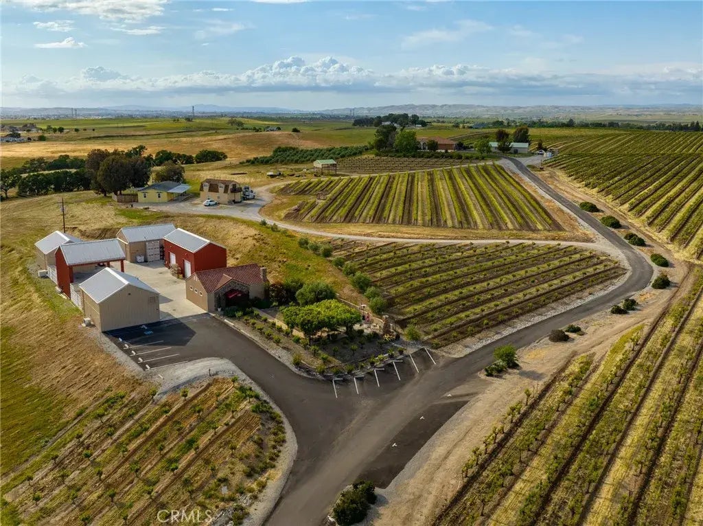 6944 Union Road, Paso Robles