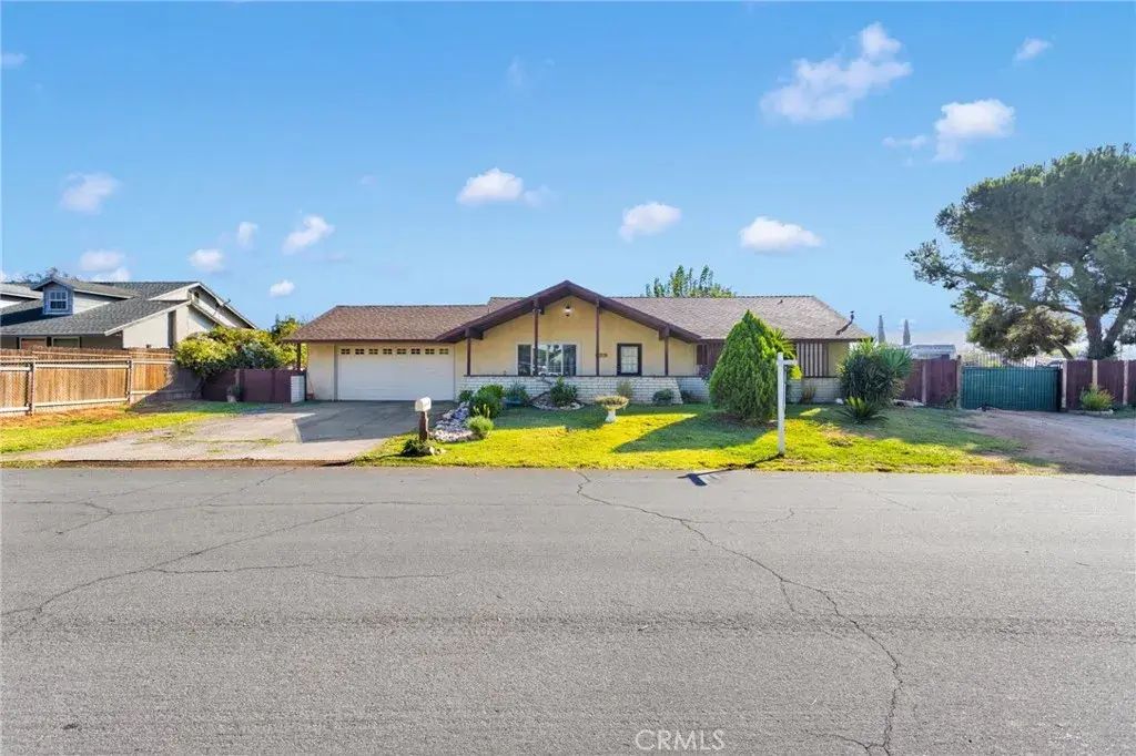 4694 Filly, Jurupa Valley
