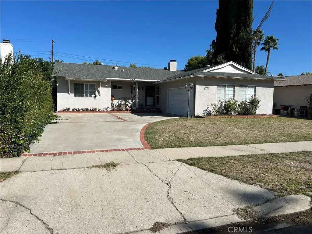 22309 Hamlin Street, Woodland Hills