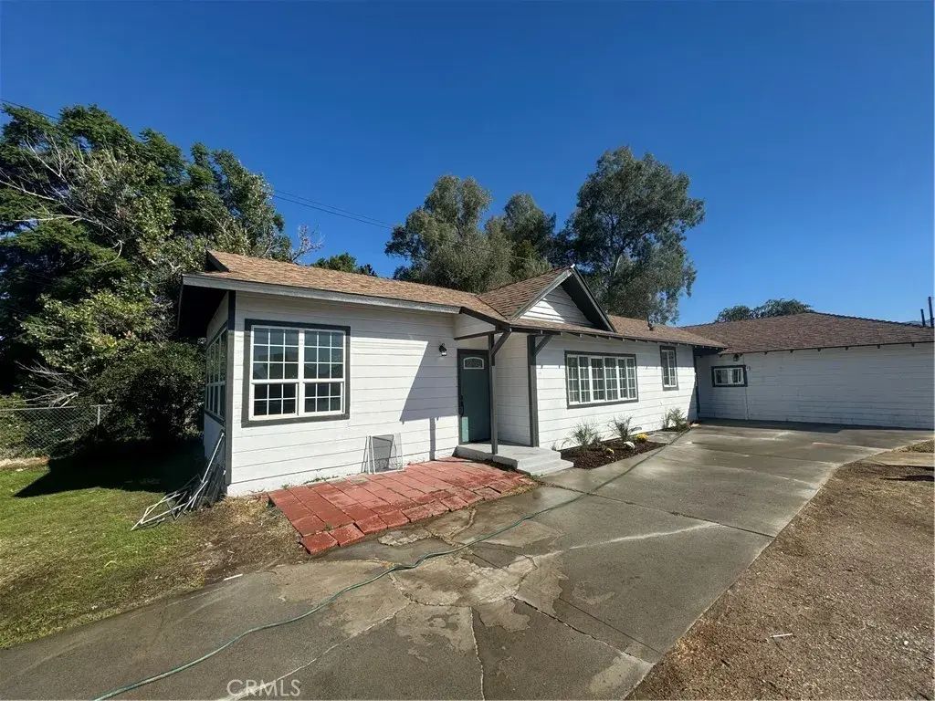 1450 Washington Street, Redlands