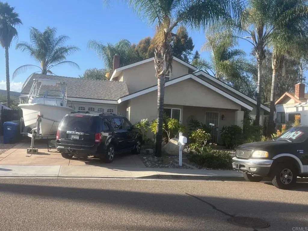 9312 Lake Country Drive, Santee