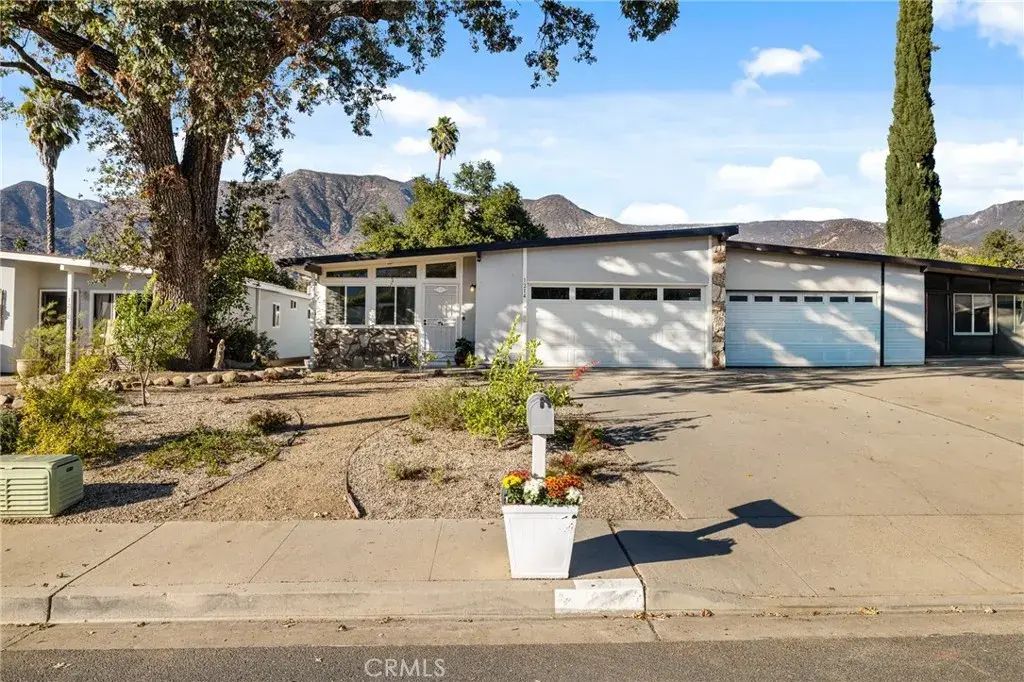 1214 Gregory Street, Ojai