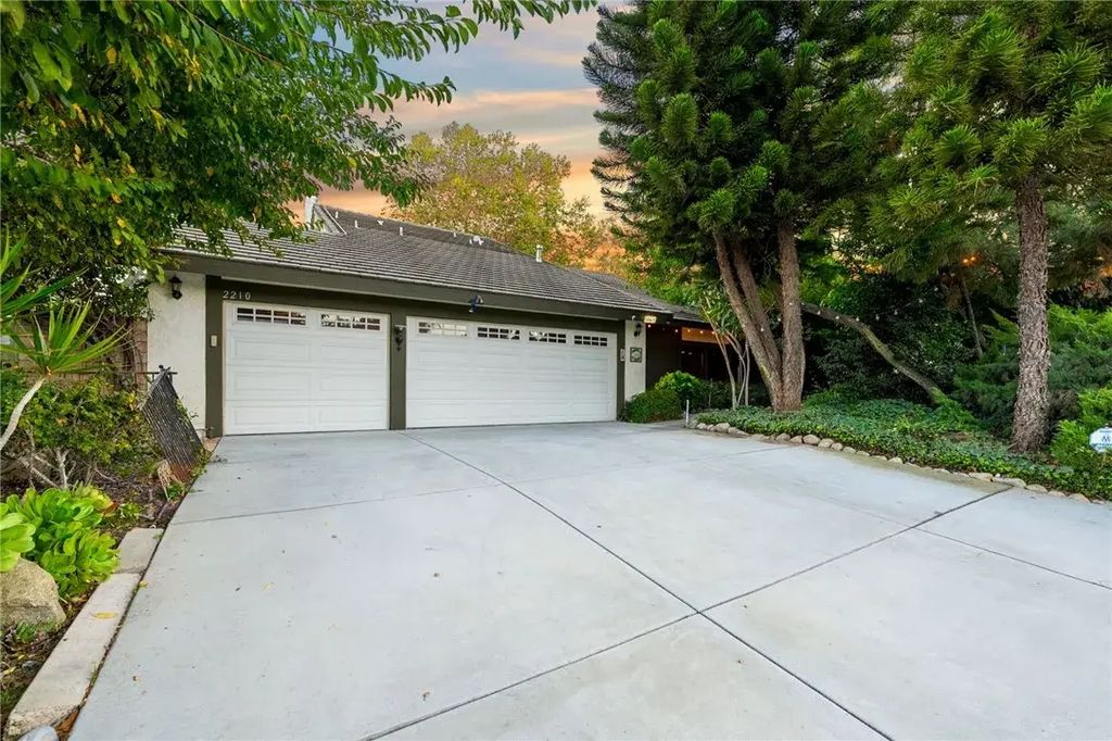 2210 Trafalgar Avenue, Riverside