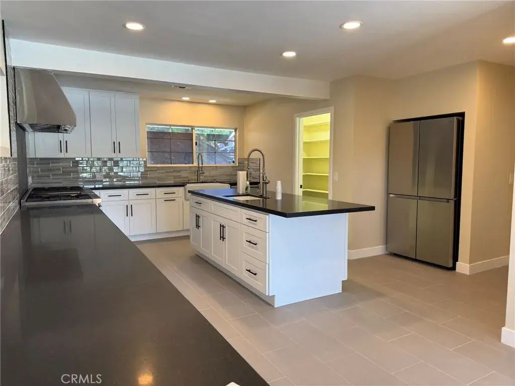 5368 Campo Road, Woodland Hills