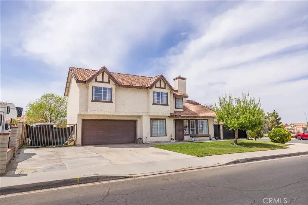 37543 Monarch Street, Palmdale