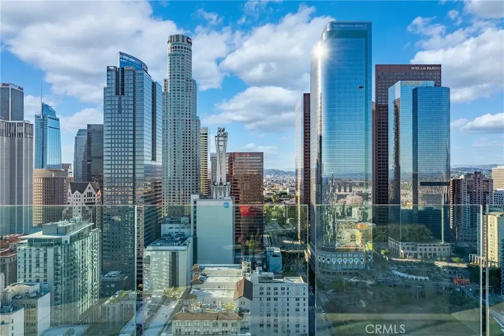 400 S Broadway 924, Los Angeles