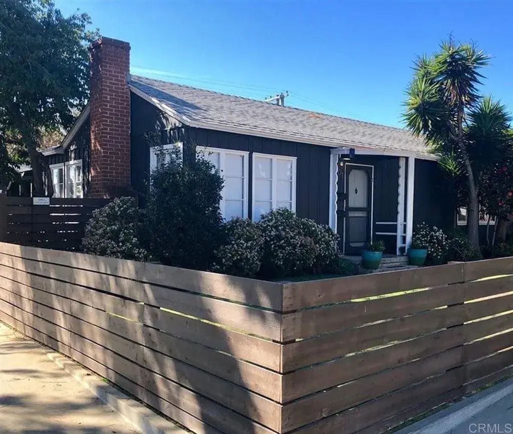 701 N Nevada Street, Oceanside