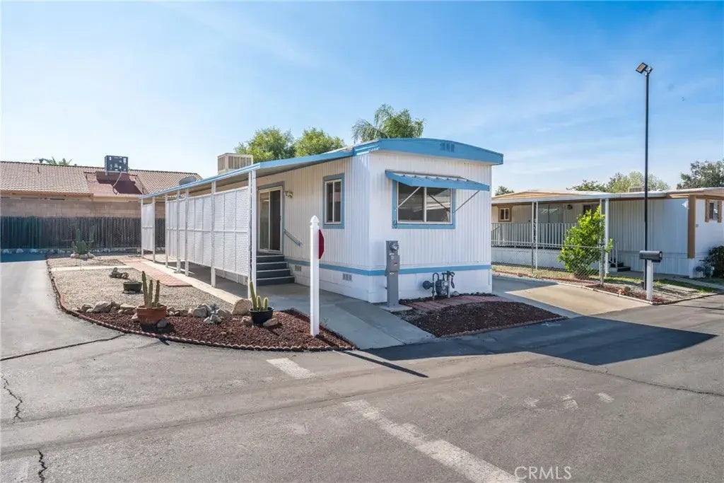 655 E Main 60, San Jacinto