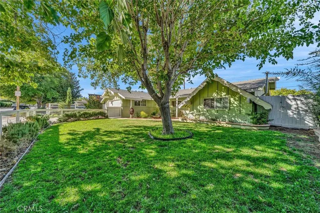 44211 11th East, Lancaster