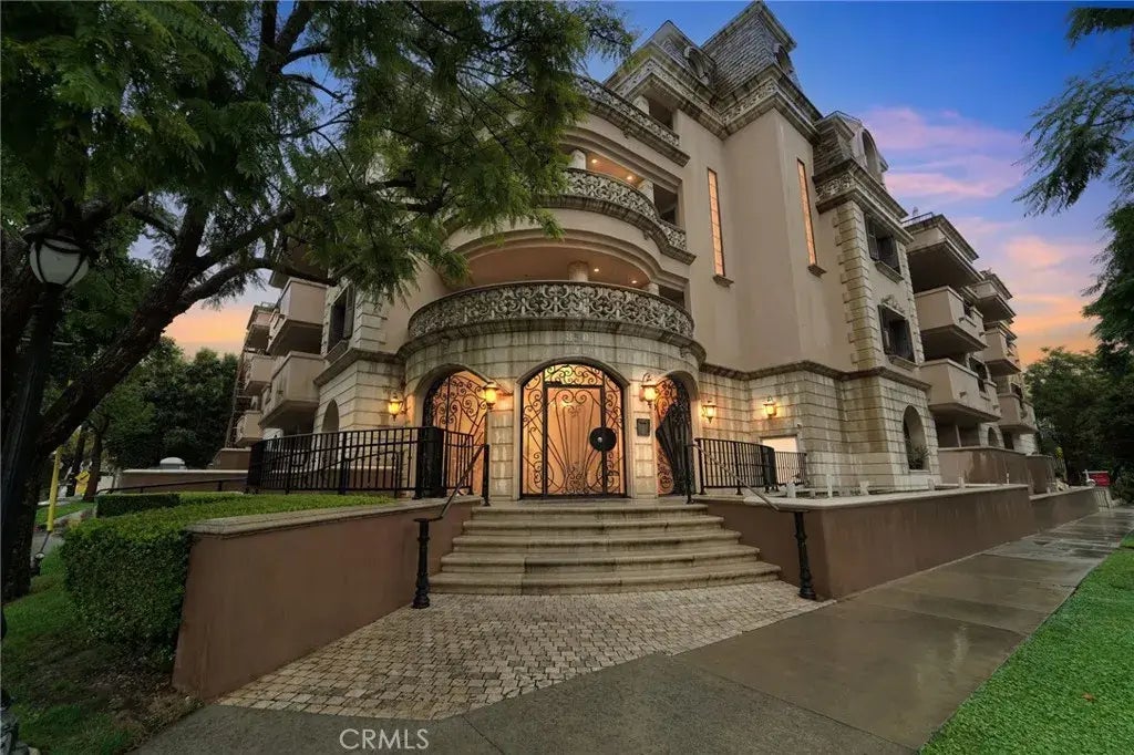 Photo of Listing #PW25244955