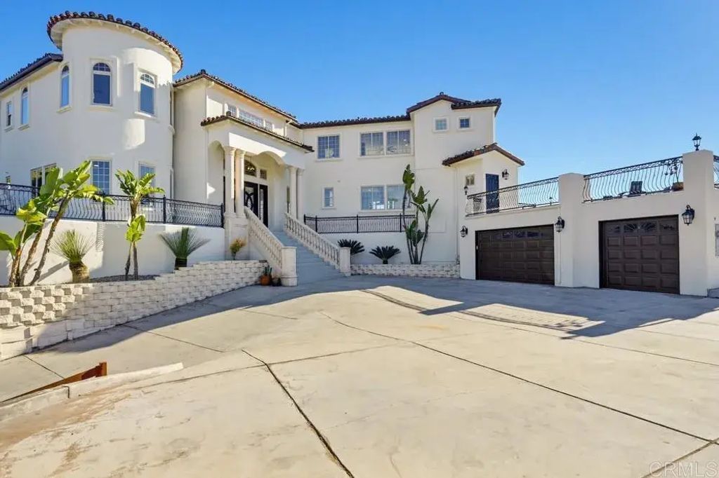 4233 Sweetwater Road, Bonita