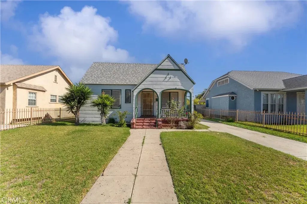 4918 6th Ave, Los Angeles