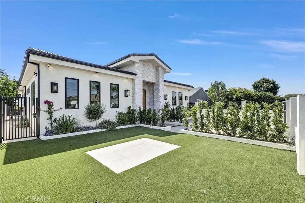 6238 Babcock Avenue, North Hollywood