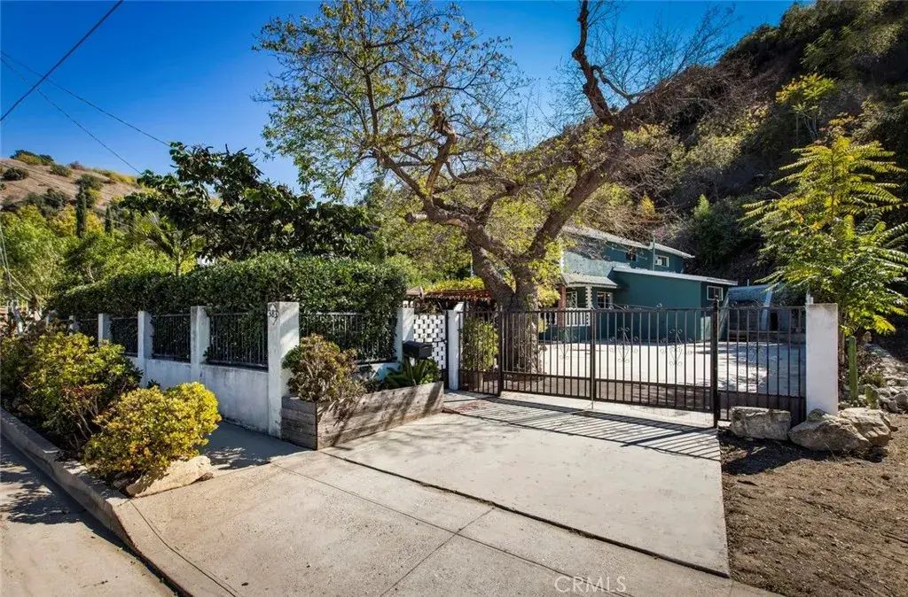 383 S Avenue 52, Highland Park