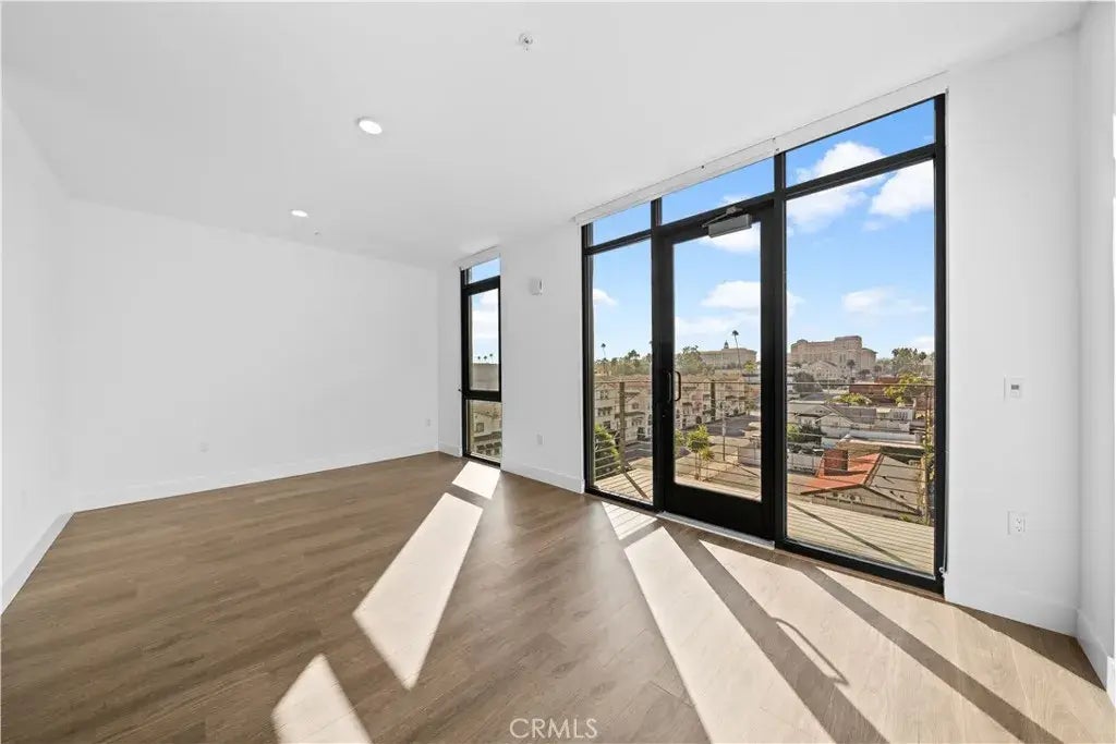 218 N El Molino Avenue 501, Pasadena