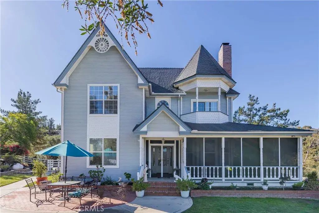 40340 Sandia Creek Dr, Fallbrook