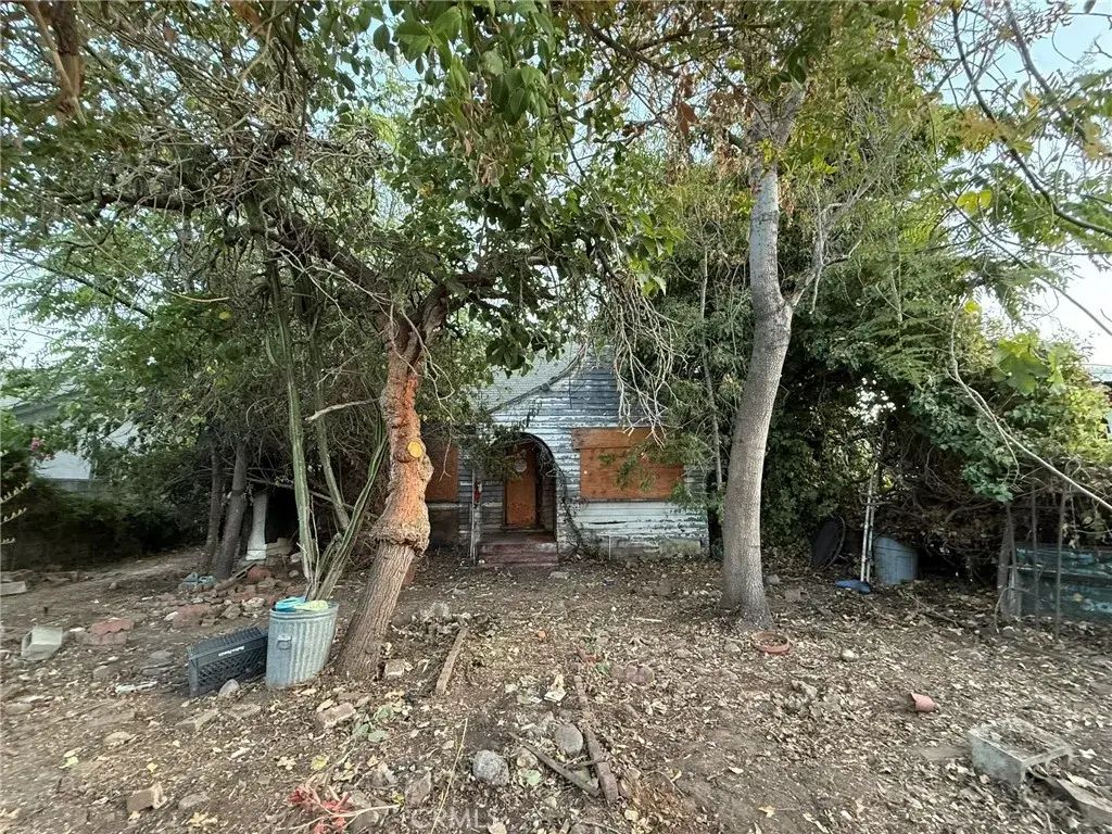 11232 Tiara, North Hollywood