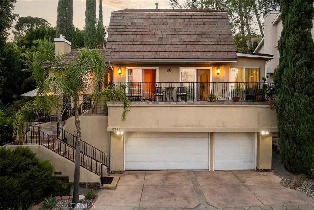 6703 Corie, West Hills