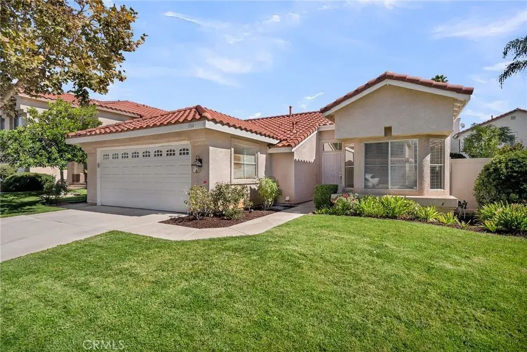 7340 Bangor, Riverside