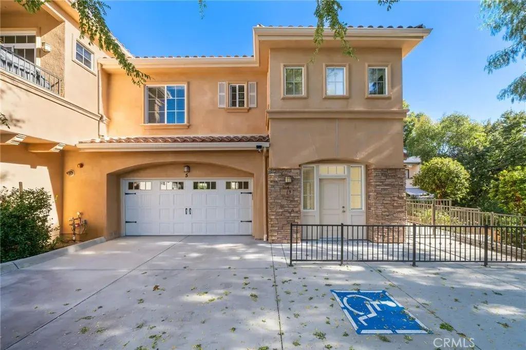 5310 Colodny Drive 5, Agoura Hills