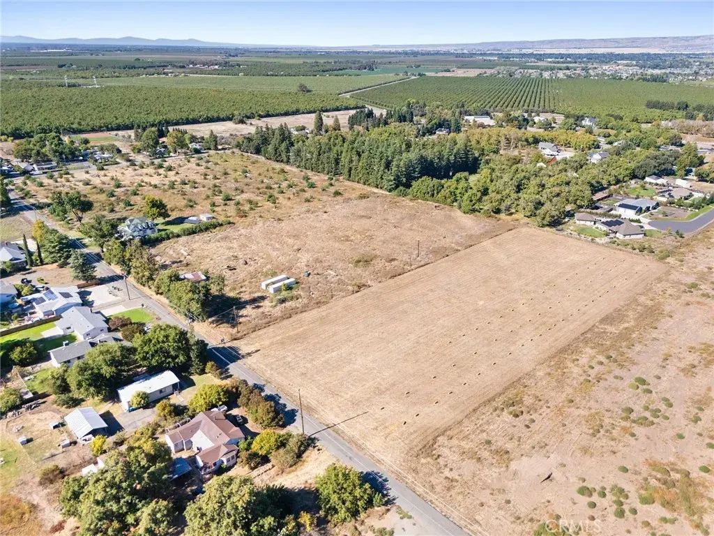 3276 Rodeo, Chico