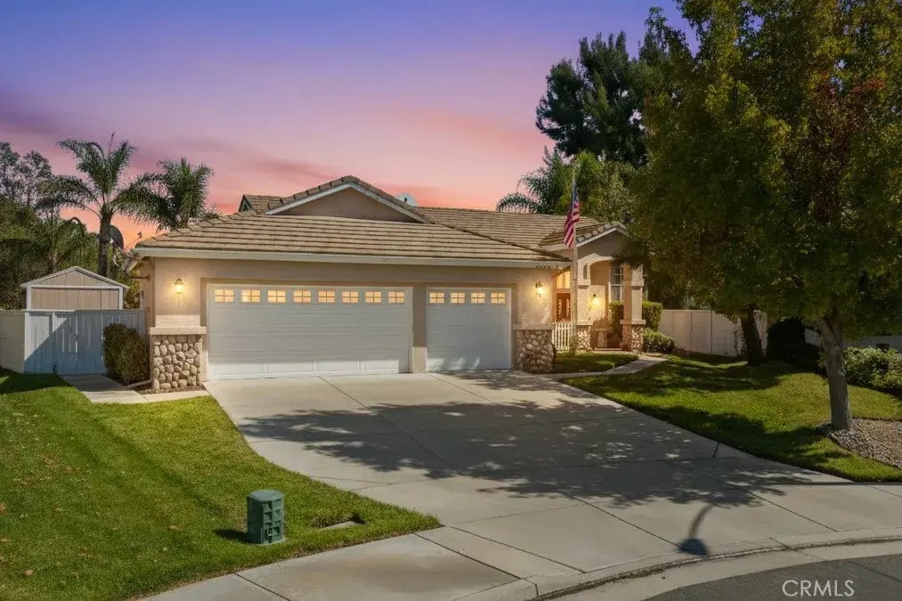 32249 Cour Meyney, Temecula
