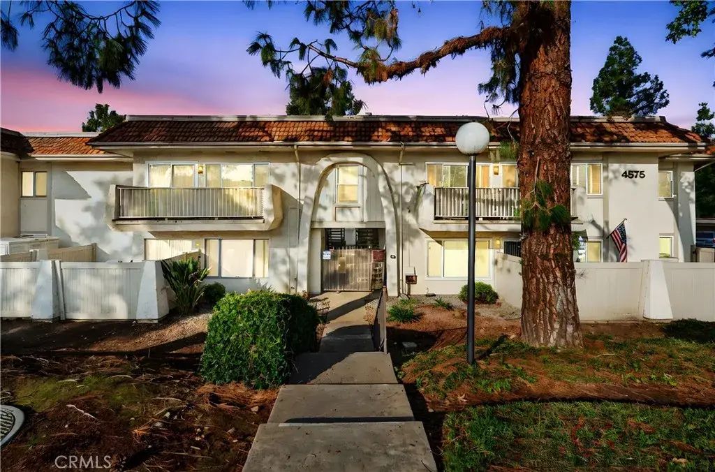 4565 Ramona 4, La Verne
