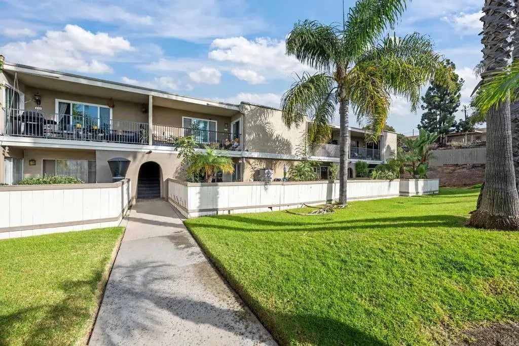 1420 Hilltop Drive 410, Chula Vista