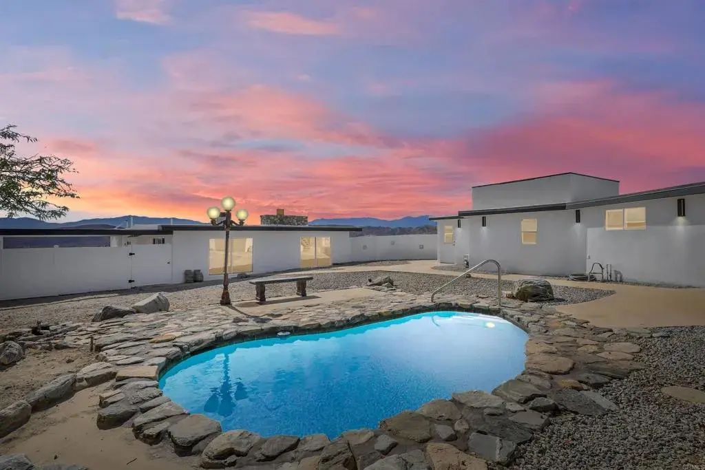 23833 Tamyram Road, Desert Hot Springs