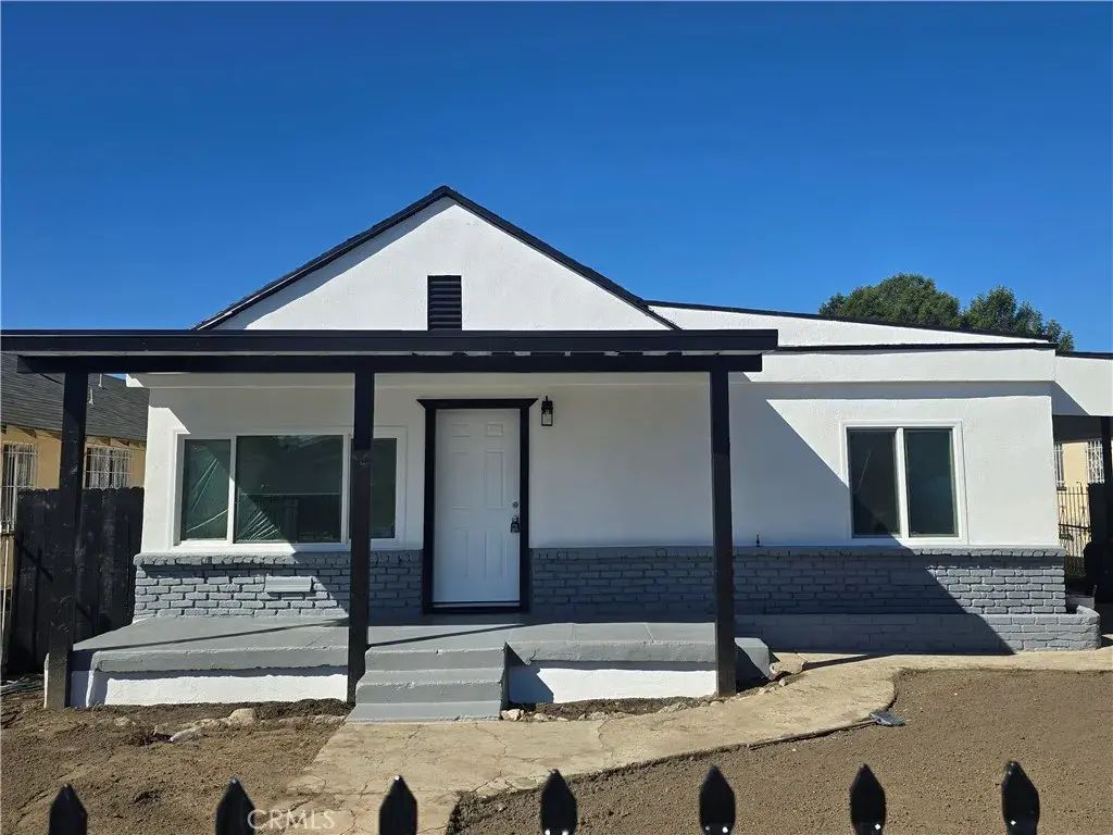 10607 Anzac, Los Angeles