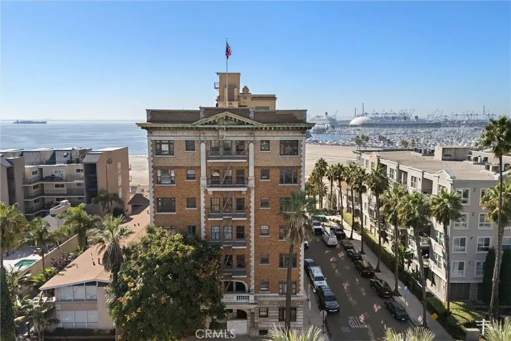 1030 E Ocean 308, Long Beach