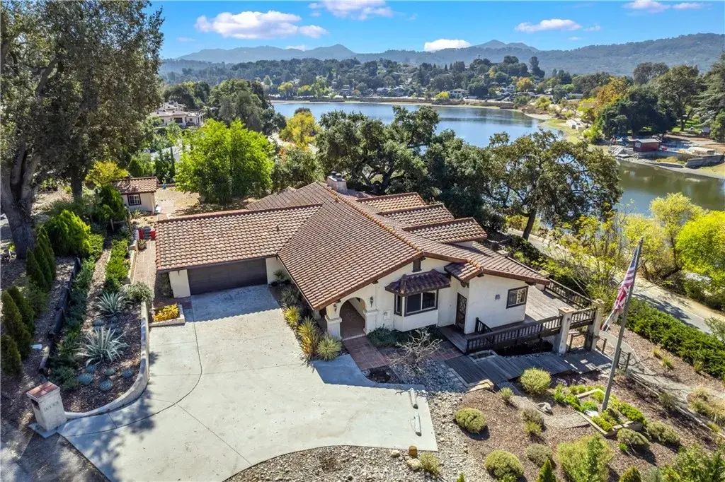 8200 Portola, Atascadero