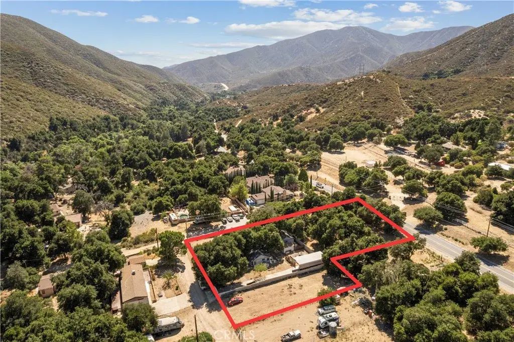 16426 Calle Daggett, Green Valley