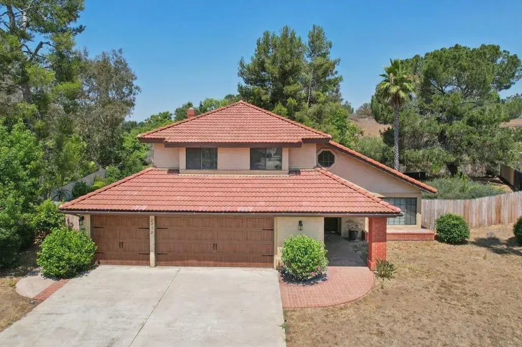 2432 Live Oak Road, Escondido