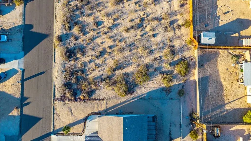 6859 Pine Springs, 29 Palms