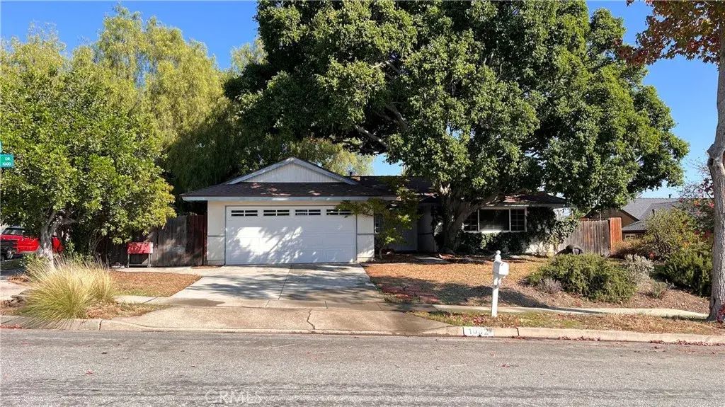 1082 N Lynwood Drive, Brea