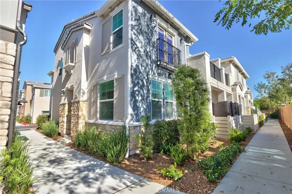 41976 Isadora 904, Murrieta