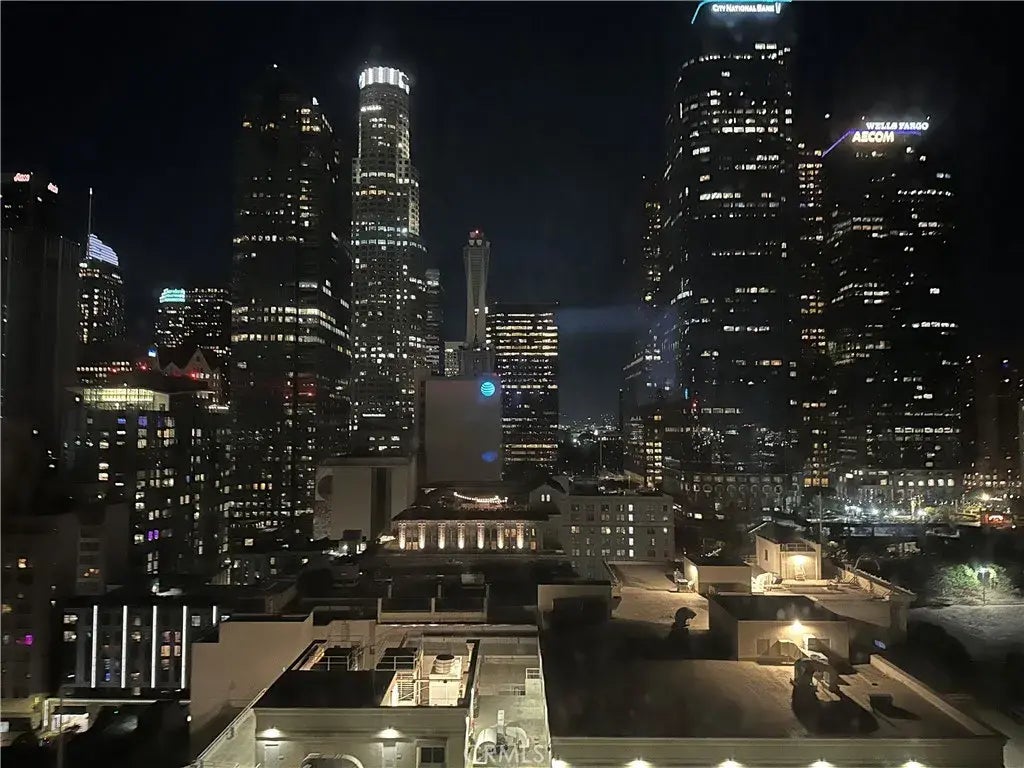 400 S Broadway, Los Angeles