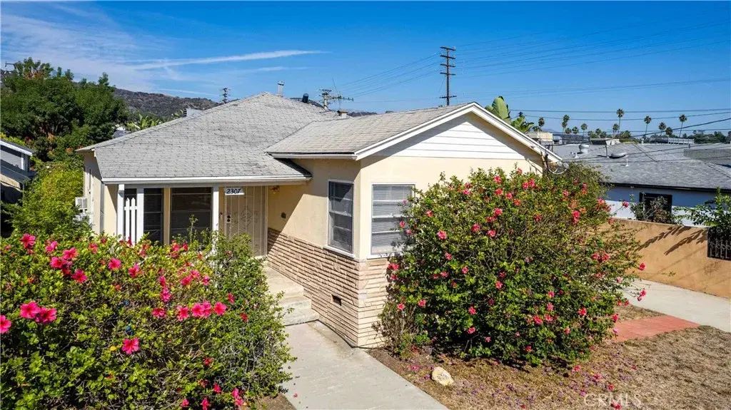 2307 Yosemite Drive, Los Angeles