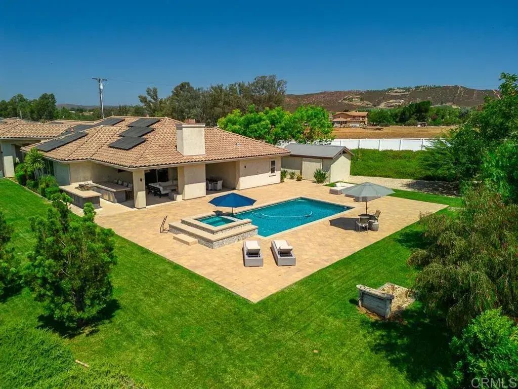955 Heritage Ranch Rd, Ramona