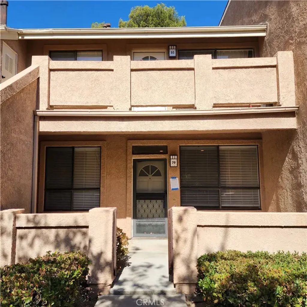 5722 E Stillwater 79, Orange