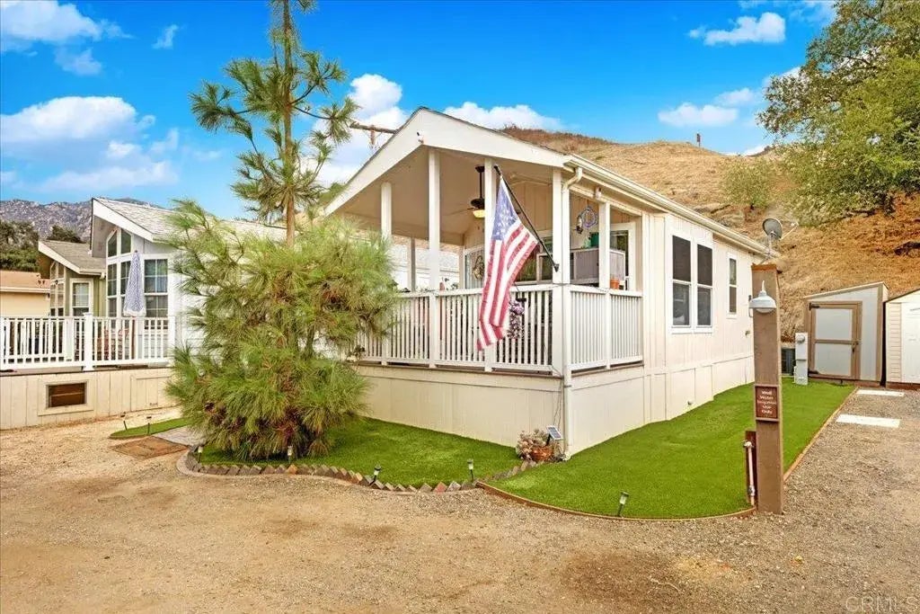 1631 Harbison Canyon Rd 24, El Cajon