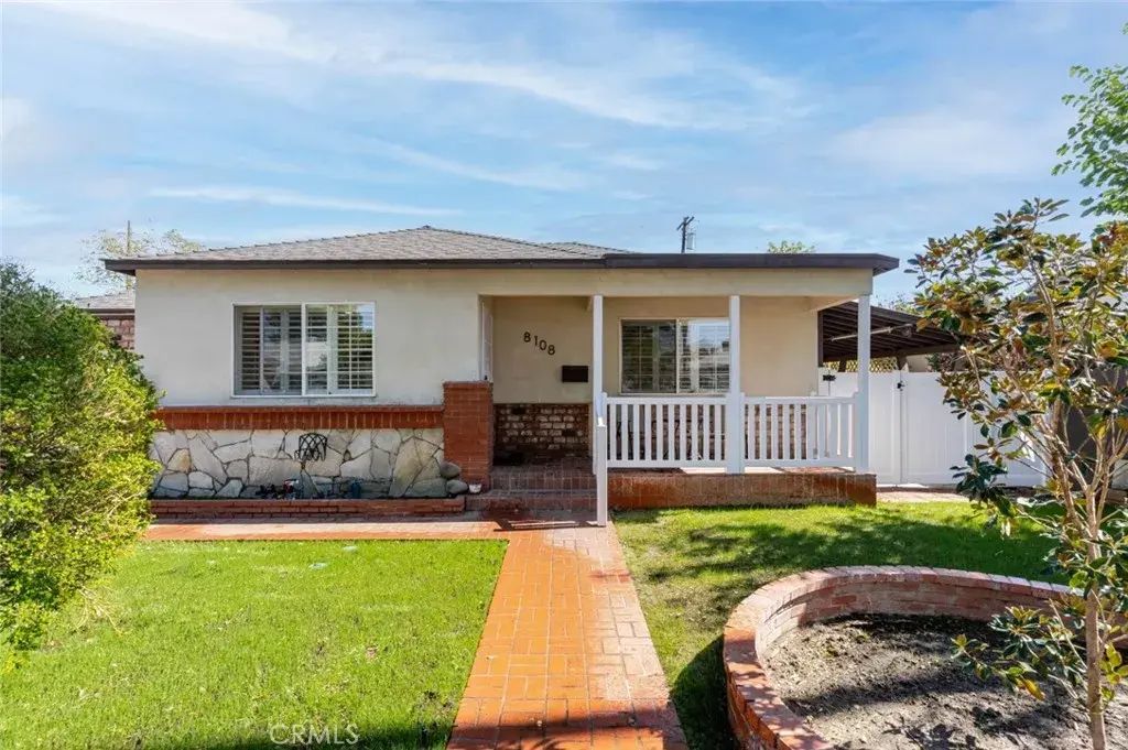 8108 Lemona Avenue, Panorama City
